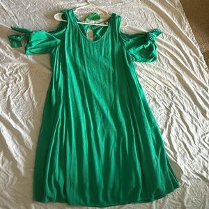 Soft Surroundings off shoulder L green dress